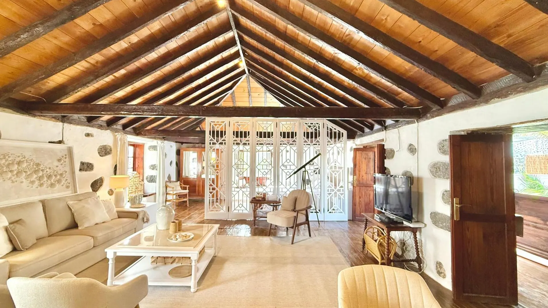 Вилла Casa Jarana, Private House With Jacuzzi Near The Sea Лас-Агуас Дом отдыха